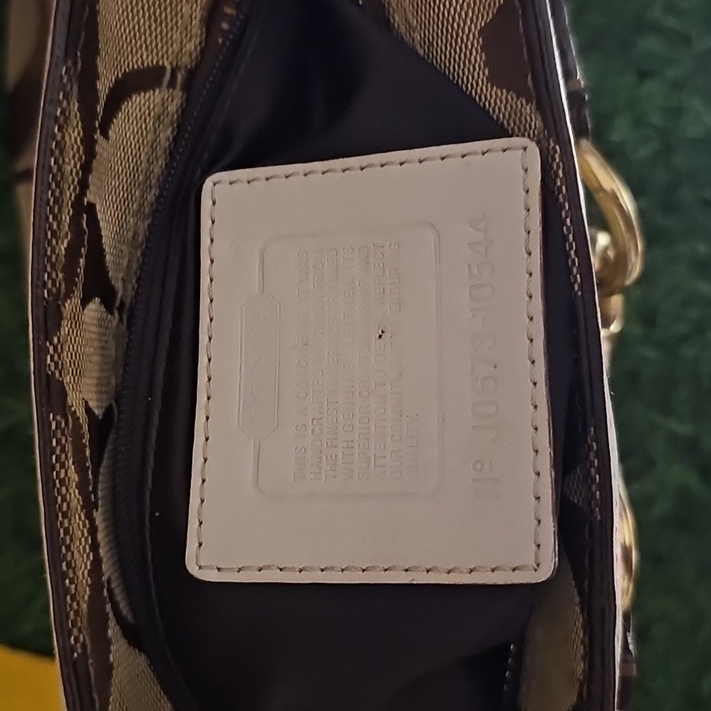 Coach 2006 Medium Carry All Monogram Verge Of VINTAGE - Picture 7 of 9